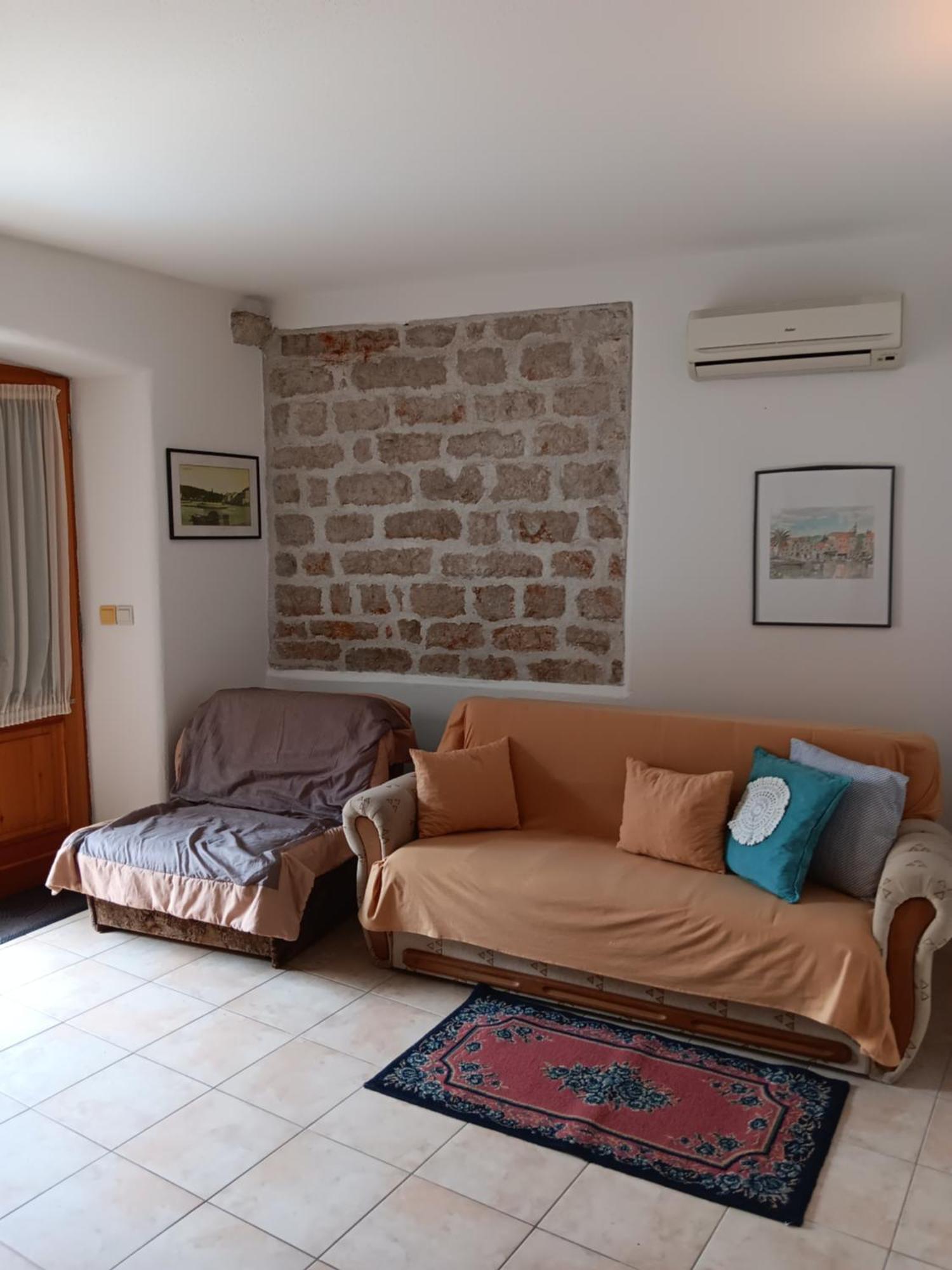 Guest House Lucijo Vrboska Quarto foto