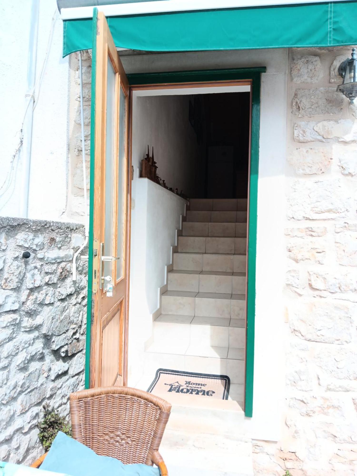 Guest House Lucijo Vrboska Quarto foto