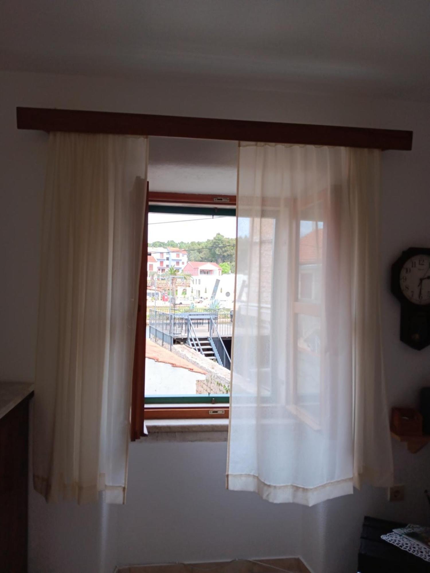 Guest House Lucijo Vrboska Quarto foto